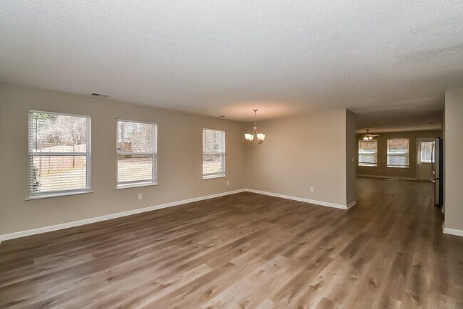 Building Photo - 314 Amhurst Pkwy