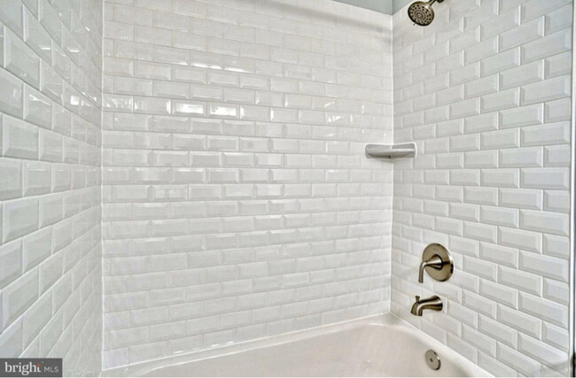 Building Photo - 9521 Ashbridge Ct