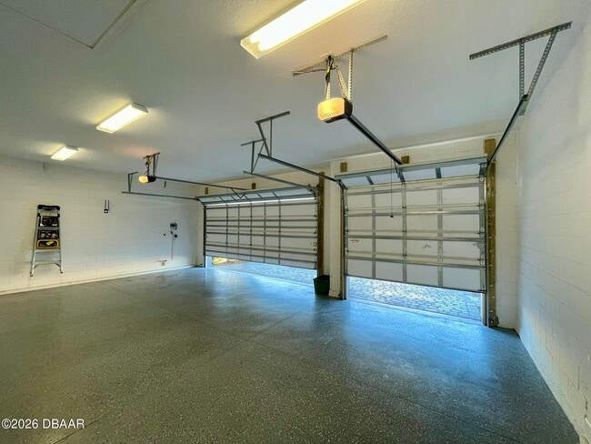 Building Photo - 437 Aquamarine Wy