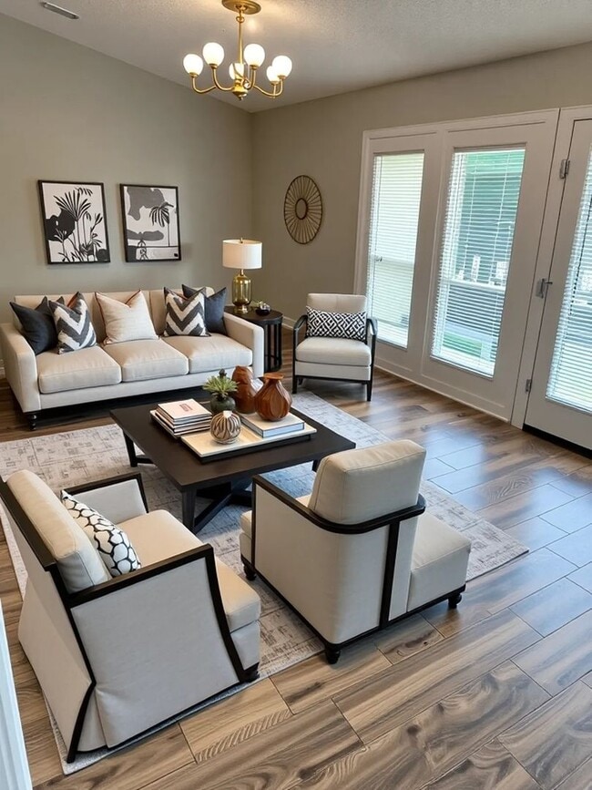 Building Photo - Charming 2BR Condo in Charlotte