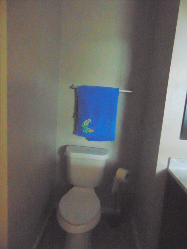 Building Photo - 1809 Edinburg Ave