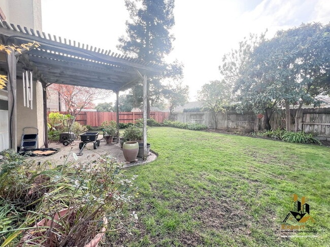 Building Photo - 8204 Eversley Ct