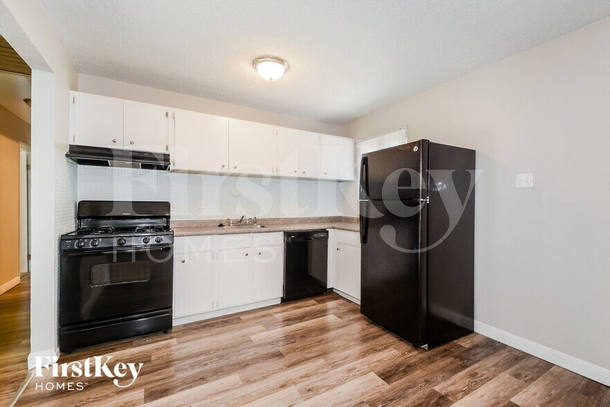 Building Photo - 1835 Stilton Ct