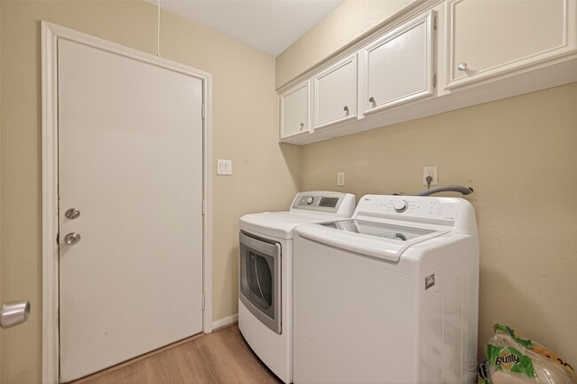 Building Photo - 4014 Sweet Gum Trail