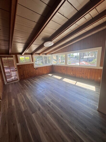 Building Photo - 3927 Las Flores Canyon Rd