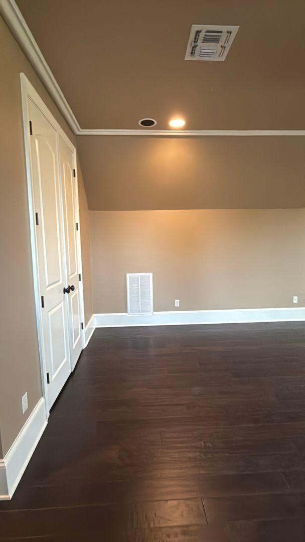 Building Photo - Rental Property in Twelve Oaks