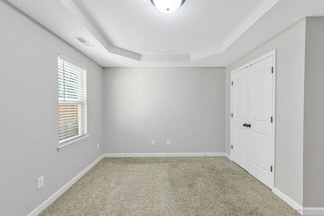 Building Photo - 258 Breakwater Dr