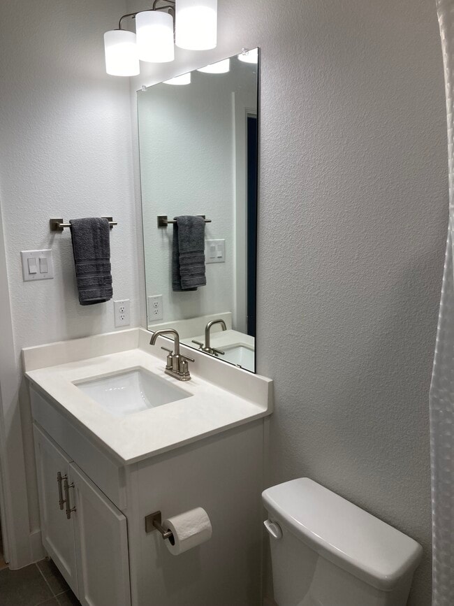 Building Photo - 522 Winners Cir