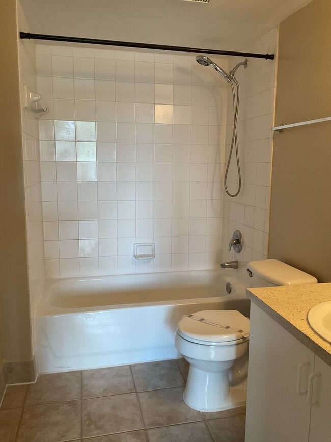 Building Photo - GRAND ISLES - ISLAMORADA