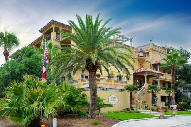 Building Photo - 935 Beachview Dr
