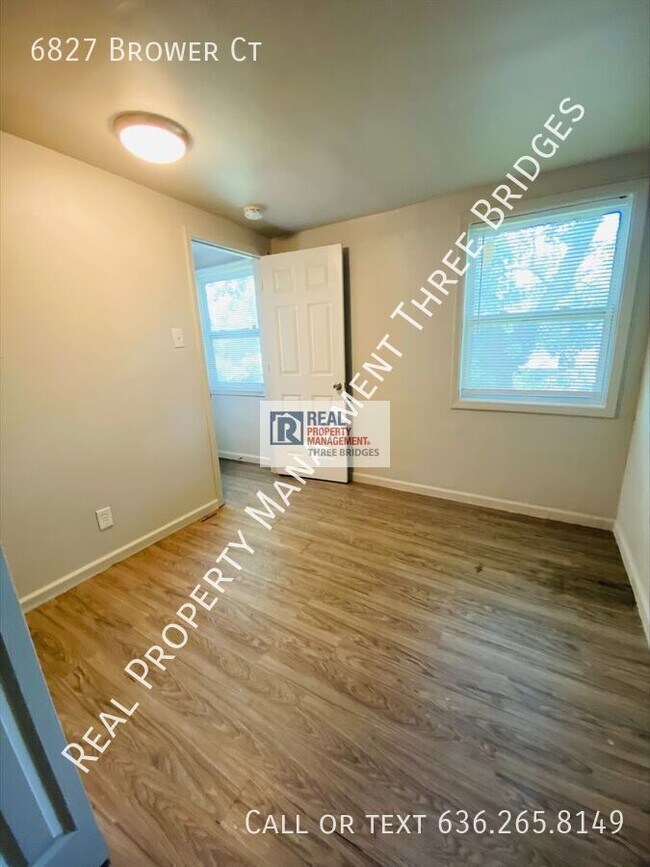 Building Photo - 6827 Brower Ct