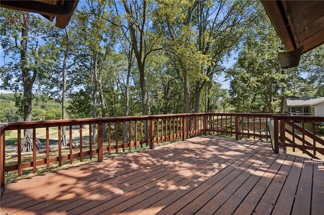 Building Photo - 6 Nottingham Cir