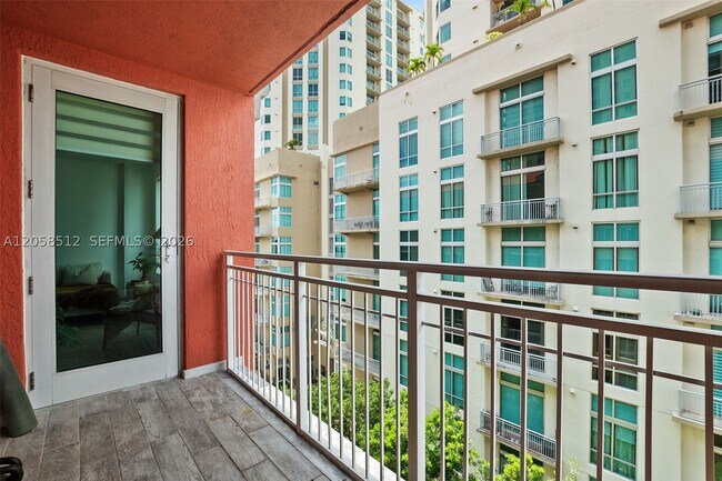 Building Photo - 7350 SW 89th St