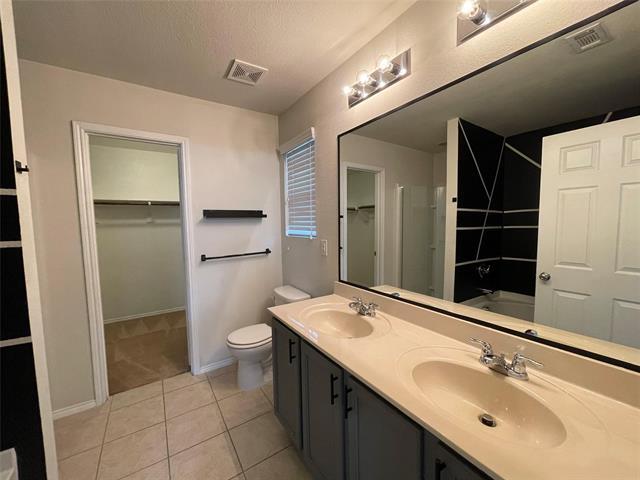 Building Photo - 5817 Mountain Bluff Dr