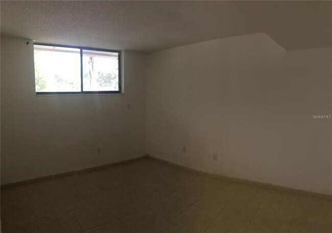Building Photo - 4424 Castlepalm Rd