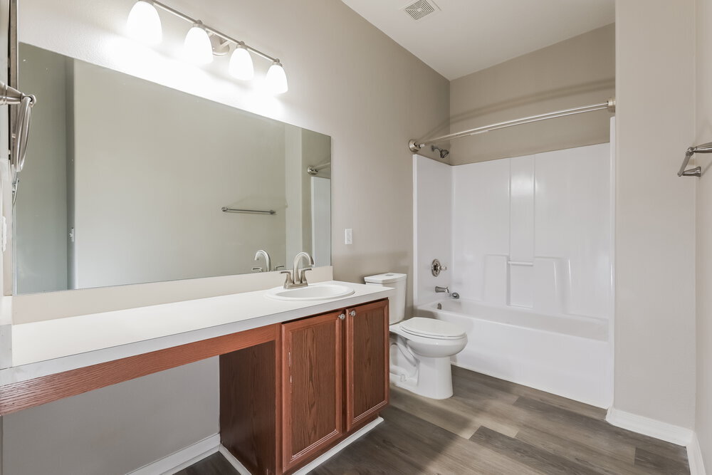 Building Photo - 11171 Golden Silence Dr