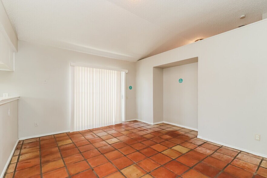 Building Photo - 1424 Horncastle St
