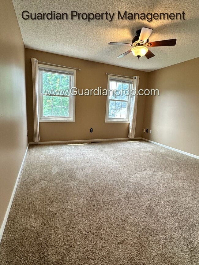 Building Photo - Eagan Single Family Home, Office, Deck, Patio, 2 Car Garage, Available Late July/Aug