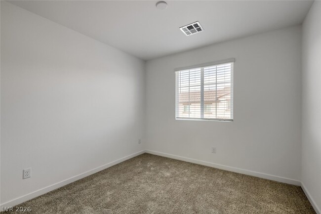 Building Photo - 951 Jigglypuff Pl