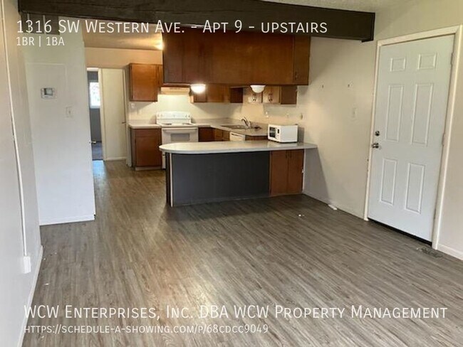 Building Photo - 1316 SW Western Ave