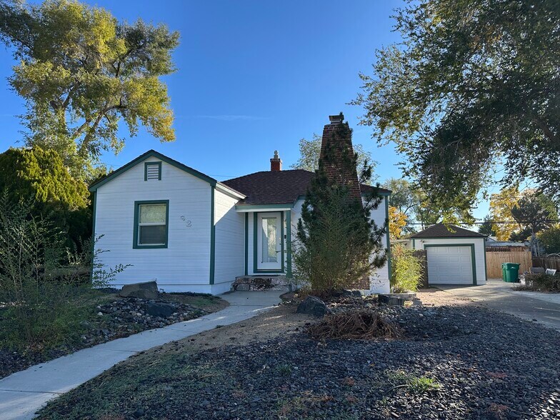 Primary Photo - 920 Vine St