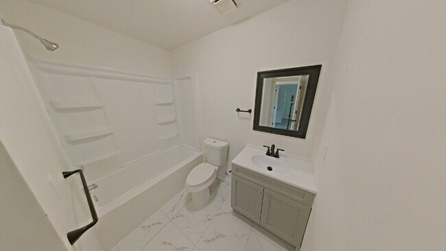 Building Photo - 39481 Harrison Bay Ct