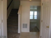 Building Photo - 108 Monticello Square