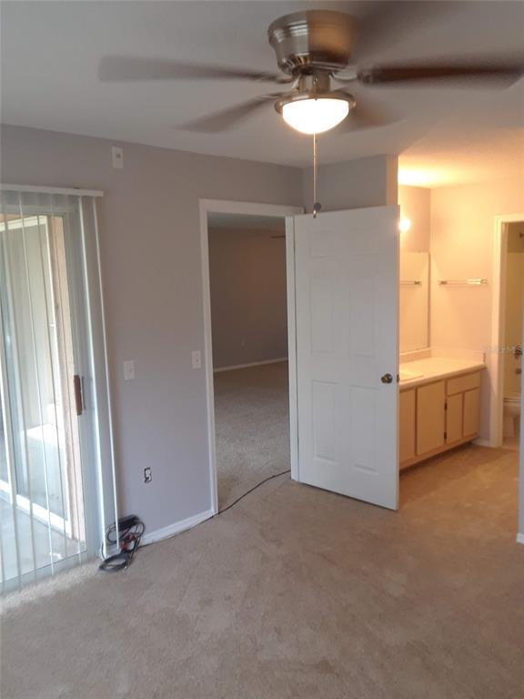 Building Photo - 14001 Fairway Island Dr