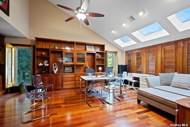 Building Photo - 29 The Grasslands