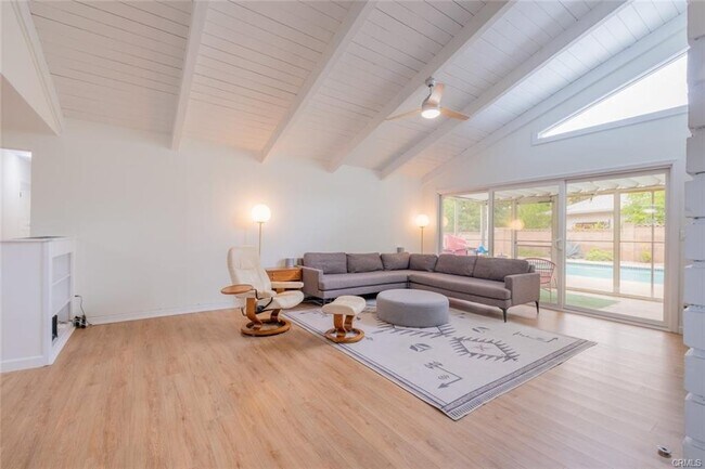 Building Photo - 23100 Mulholland Dr