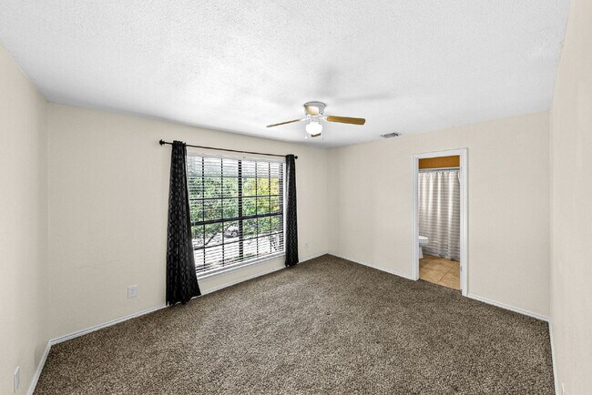 Building Photo - This is the one that checks all the boxes.