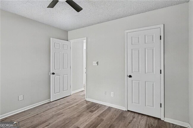 Building Photo - 79 Waterview Dr