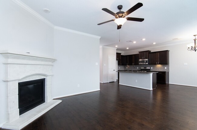 Building Photo - 14607 W Bekapark Ct