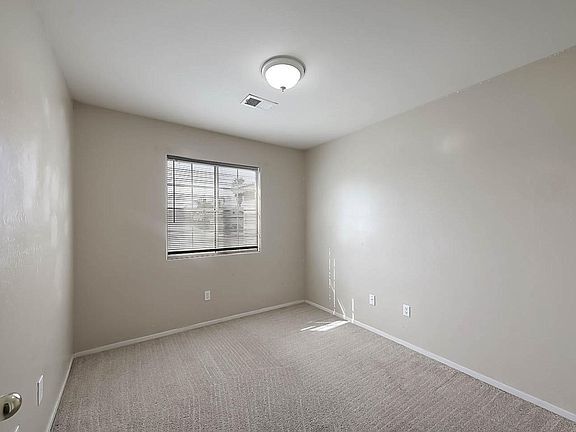 Building Photo - 1218 Engelberg Dr