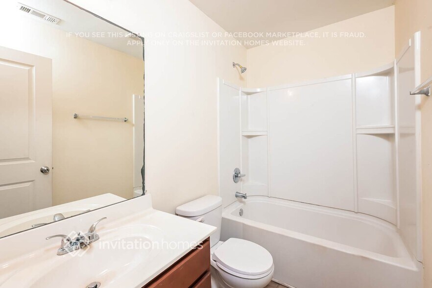 Building Photo - 4312 Violet Way Ct