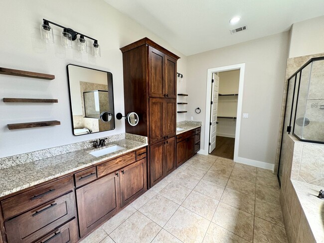 Building Photo - AVAILABLE NOW! One-of-a-Kind Luxury Estate | 5BD/3BA on 2 Acres in Liberty Hill!