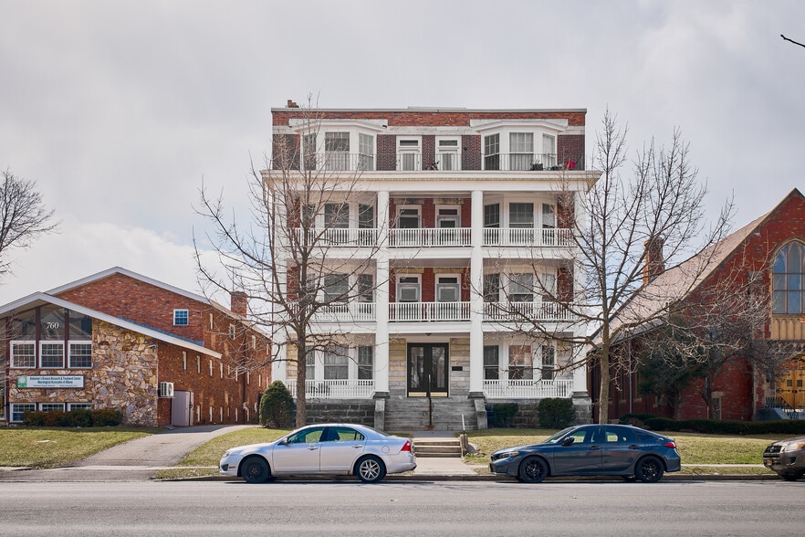 762 Madison Ave - Front View - 762 Madison Avenue