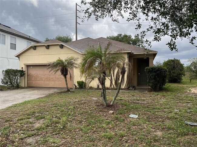 Building Photo - 217 Sand Ridge Dr
