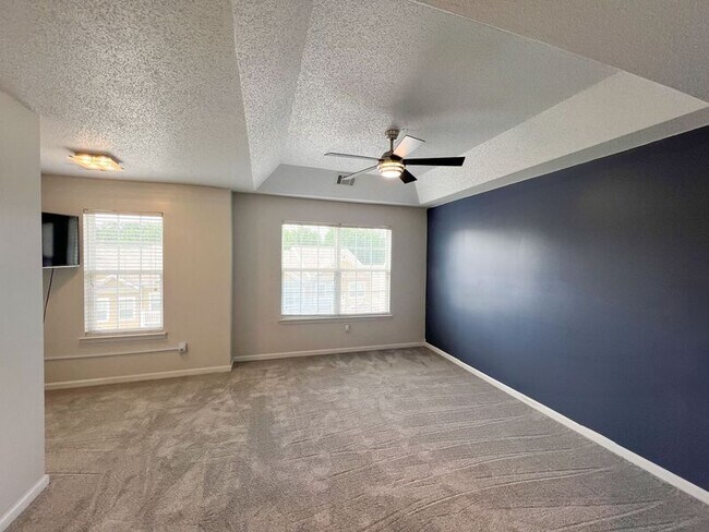 Building Photo - 7726 Bucknell Terrace