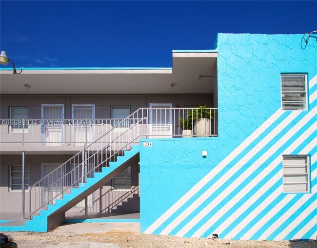 Building Photo - 6238 SW 59th St