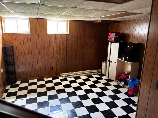 Building Photo - 8513 Wilkesboro Ln