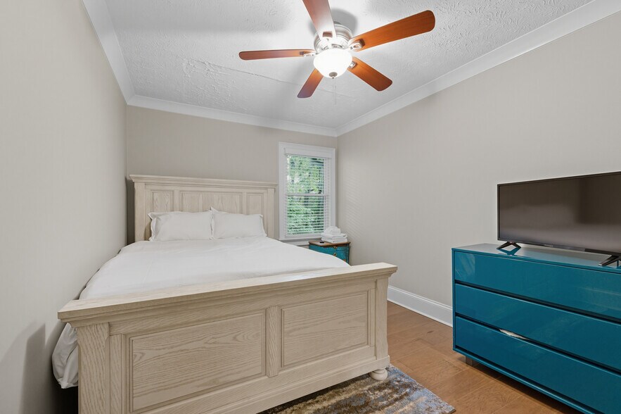 Building Photo - 4541 Coopers Creek Pl SE