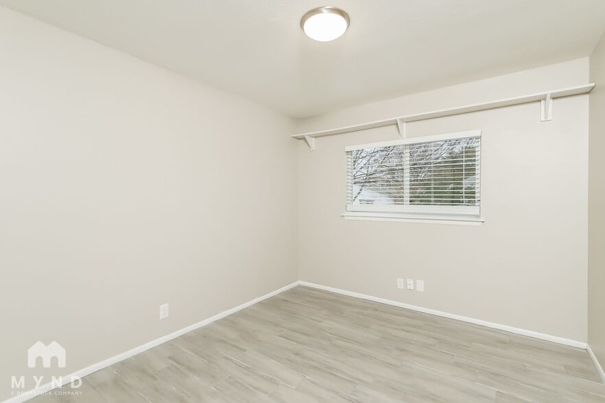 Building Photo - 8306 Pine Meadow Dr