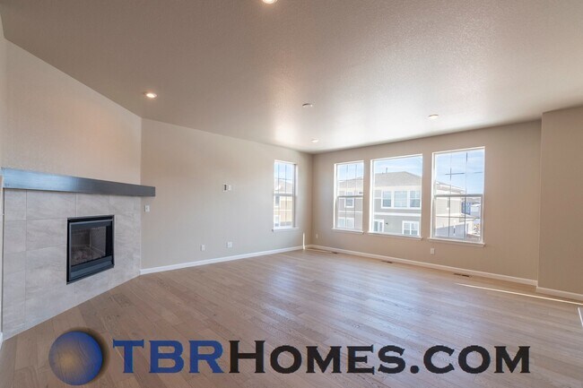 Building Photo - 9521 Market Dr