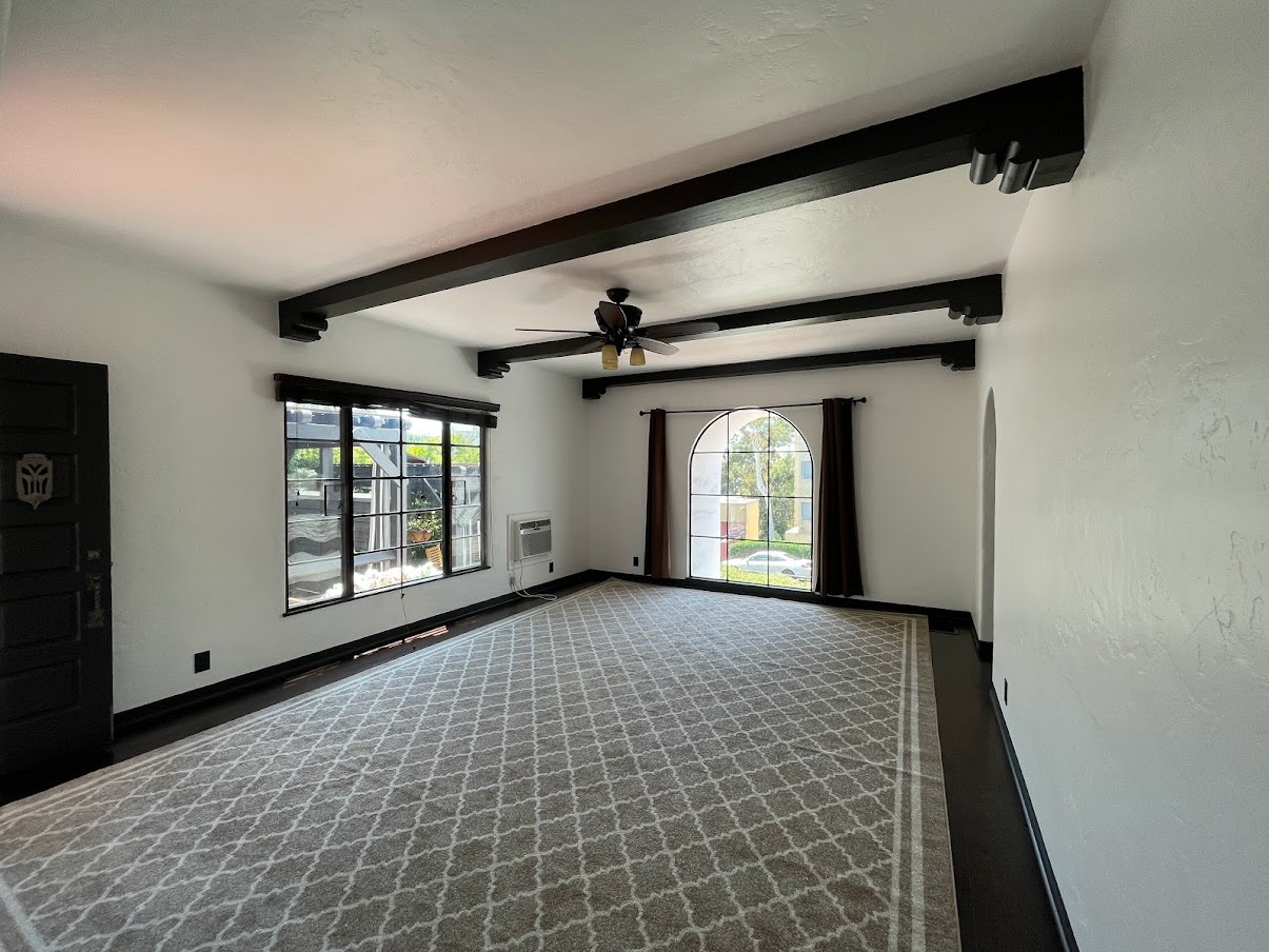 Building Photo - 3639 1st Ave