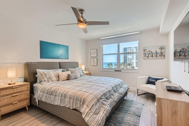 Building Photo - 2501 S Ocean Dr