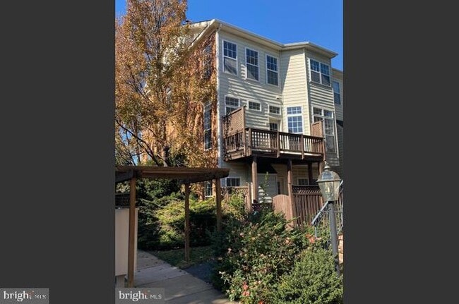Building Photo - 8151 Quinn Terrace