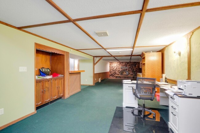 Building Photo - 11333 Welcome Ave N