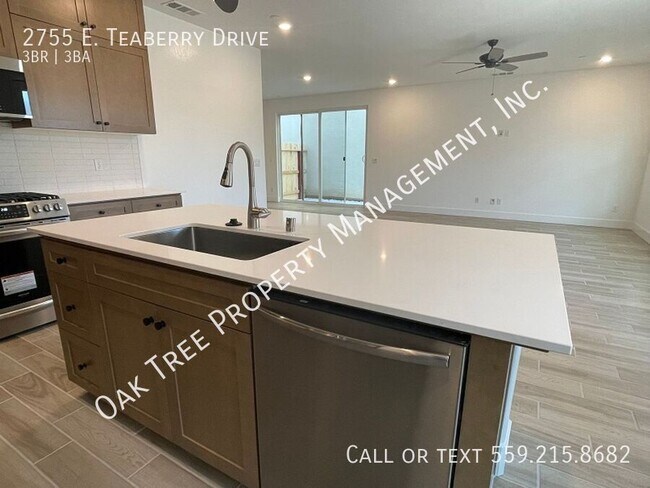 Building Photo - 2755 E Teaberry Dr