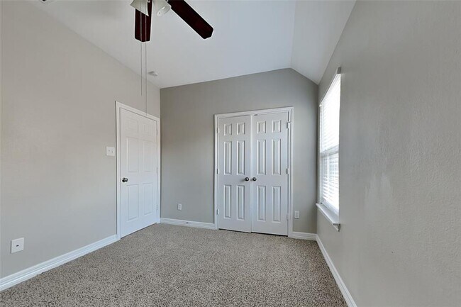 Building Photo - 12112 Forest Sage Ln